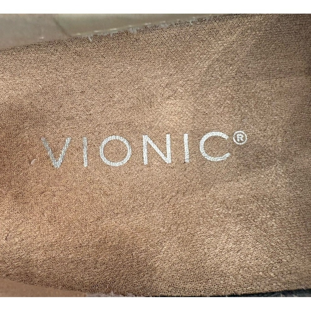 Vionic Uptown Slip On Loafer Womens 6.5 M Silver Metallic Leather NWB - Picture 9 of 9